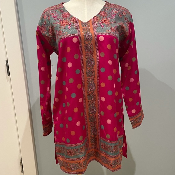 NWOT polka dot tunic - Picture 1 of 5